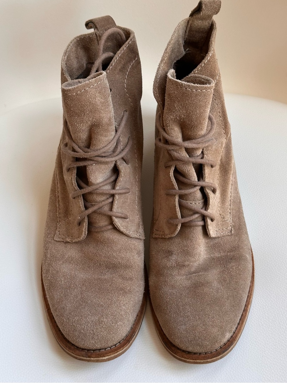 Dolce Vita Taupe Suede Lace-Up Ankle Boots Women’s US 8